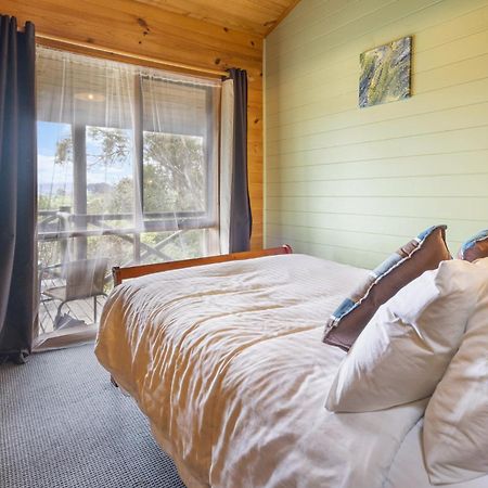 Mole Creek Cabins Екстер'єр фото