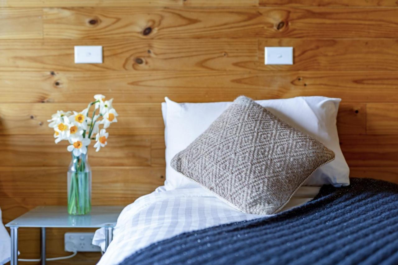 Mole Creek Cabins Екстер'єр фото
