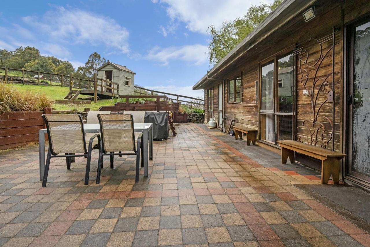 Mole Creek Cabins Екстер'єр фото