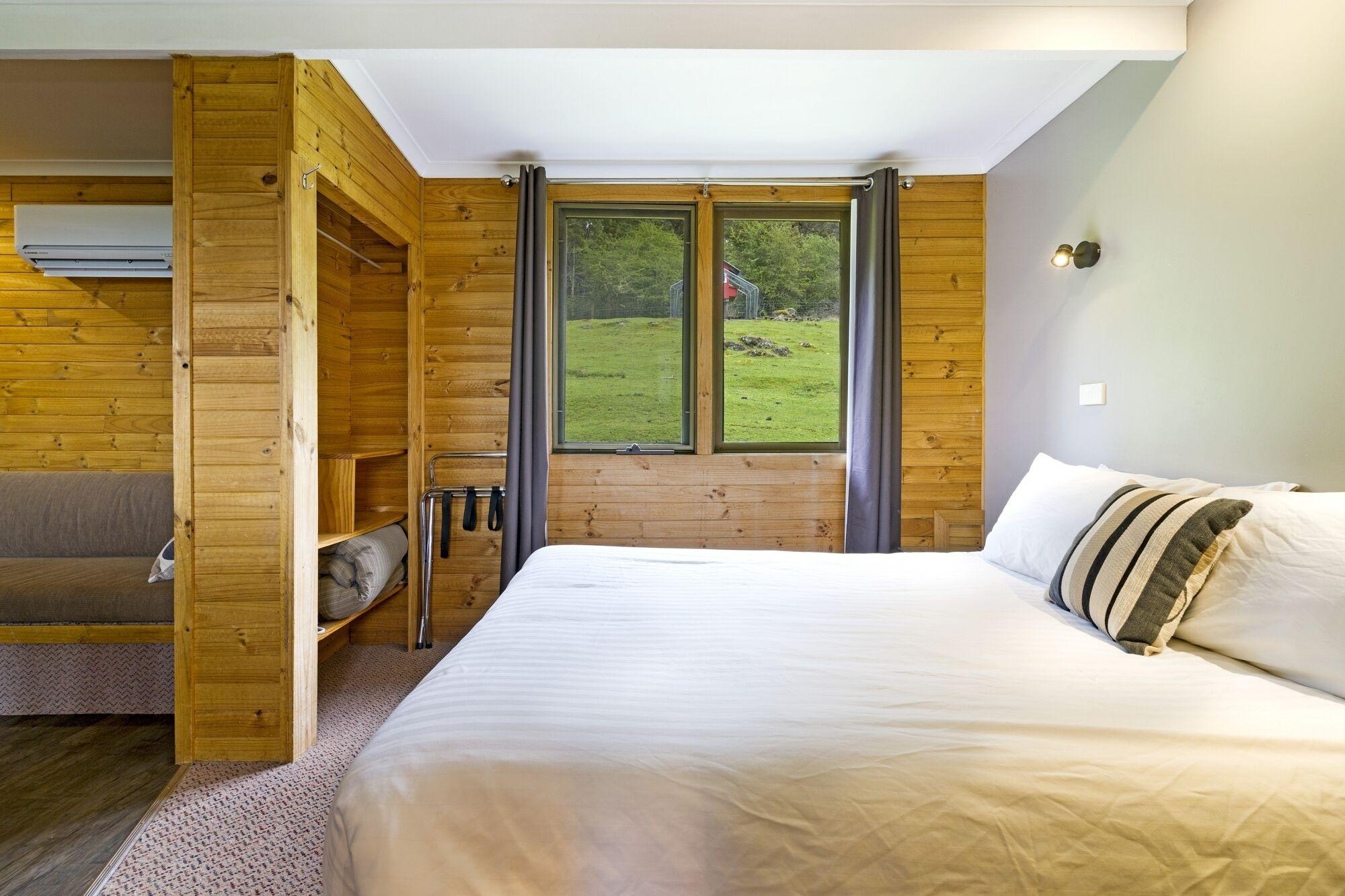 Mole Creek Cabins Екстер'єр фото